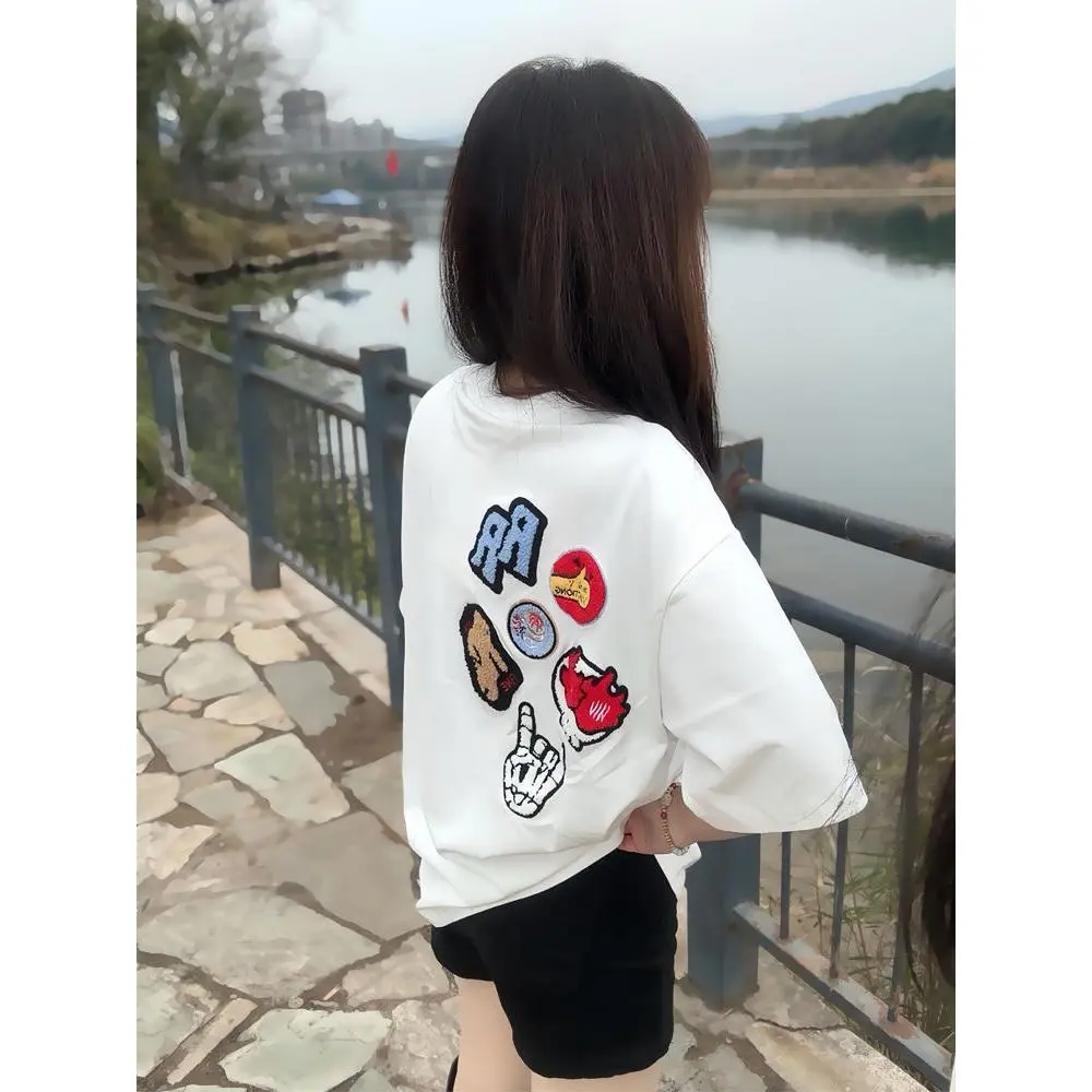 Áo Thun ngắn Tay Phong Cách Mỹ, Chất Liệu Cotton Nguyên Chất, Thêu Huy Hiệu, Thêu Khăn Thủ Công Nặng, Dành Cho Nữ, Thích Hợp Cho Mùa Hè 2025, Cao Cấp, Dáng Rộng Vừa Vặn, Áo Đôi