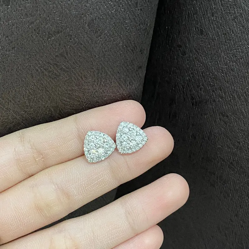 ANTING EMAS PUTIH750 NATURAL BERLIAN EROPA 0,74ct/48pcs NA330 0