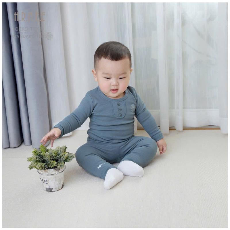  Bộ quần áo nỉ lông cổ trụ Hrnee siêu mềm mịn cho bé 