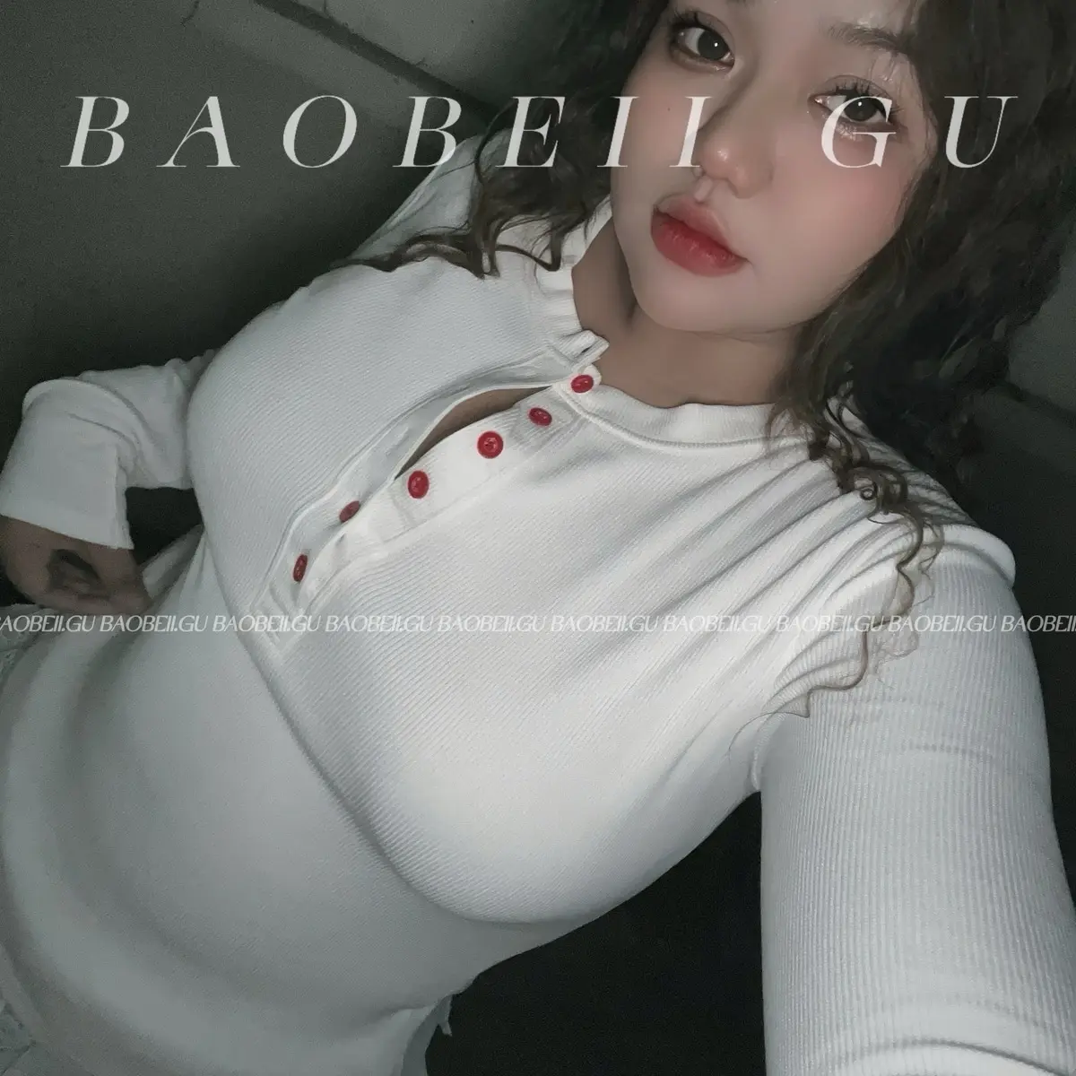 |BAOBEII.GU| Áo lita tay dài dáng ôm cúc đỏ nổi bật_ có bigsize