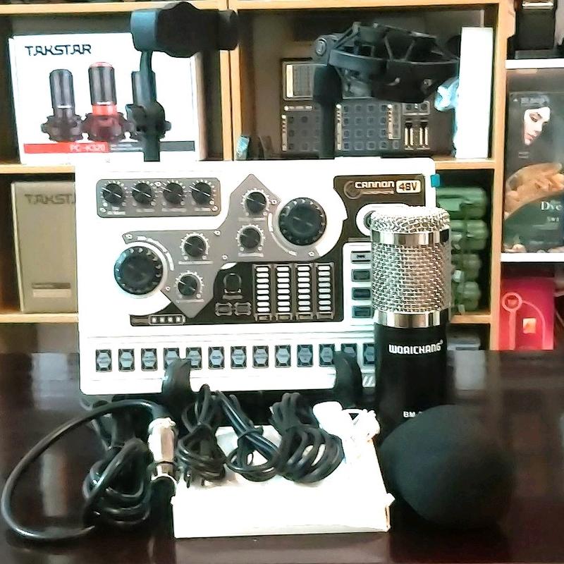 com bo thu âm soundcard x5 và mic bm 900 + 1 kẹp mic + kẹp điện thoại + tai nghe