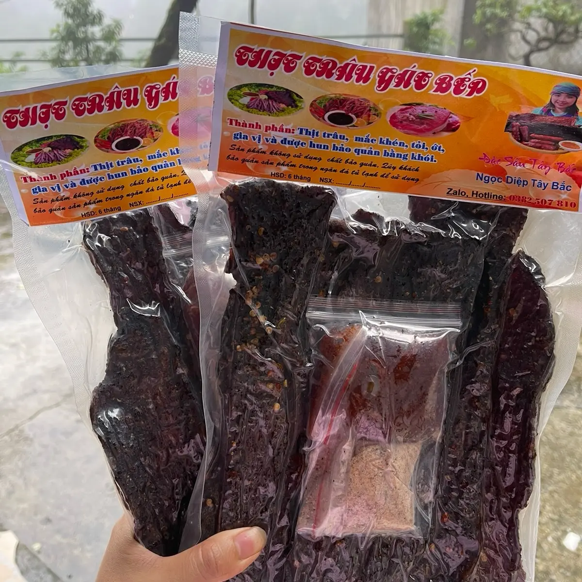 Trâu sấy gác bếp (1kg/2tui) tặng chẳm chéo