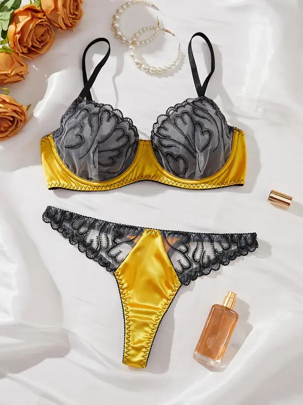 Women's Embroidery Underwire Bra & Panty Two-Piece Set, Sexy Comfy Breathable Lingerie Set for Daily Wear, Underwear Set for Women 2