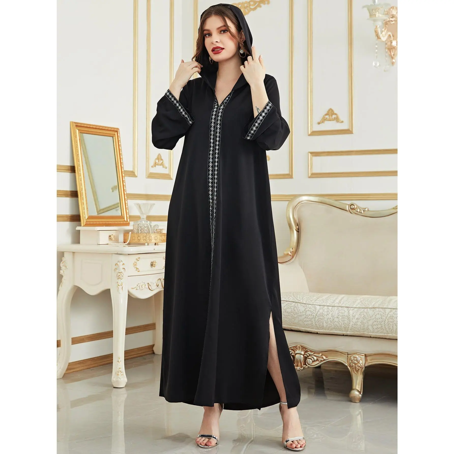 Fashion European and American Style Women's Spring and Summer New Solid Color Stitching Sequined Hooded Robe