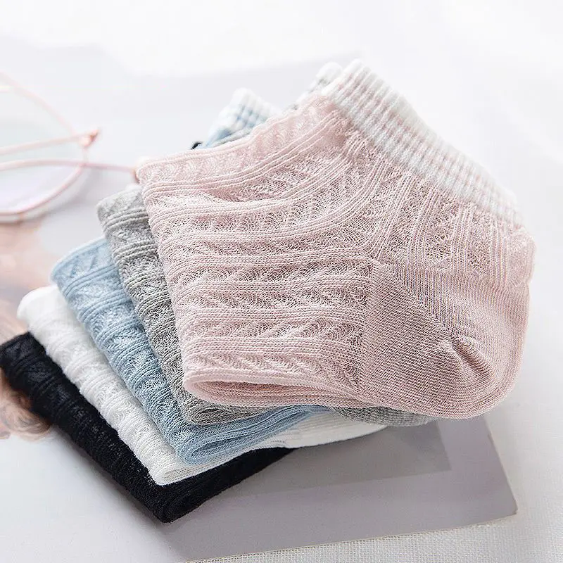 Women's Socks Spring Summer Thin Hollow Mesh Short Socks Sweat-Absorbing Breathable Low-Cut Stockings Versatile Low-Top Boat Socks Trendy