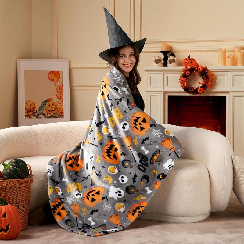 Halloween Witch online Plush Throw