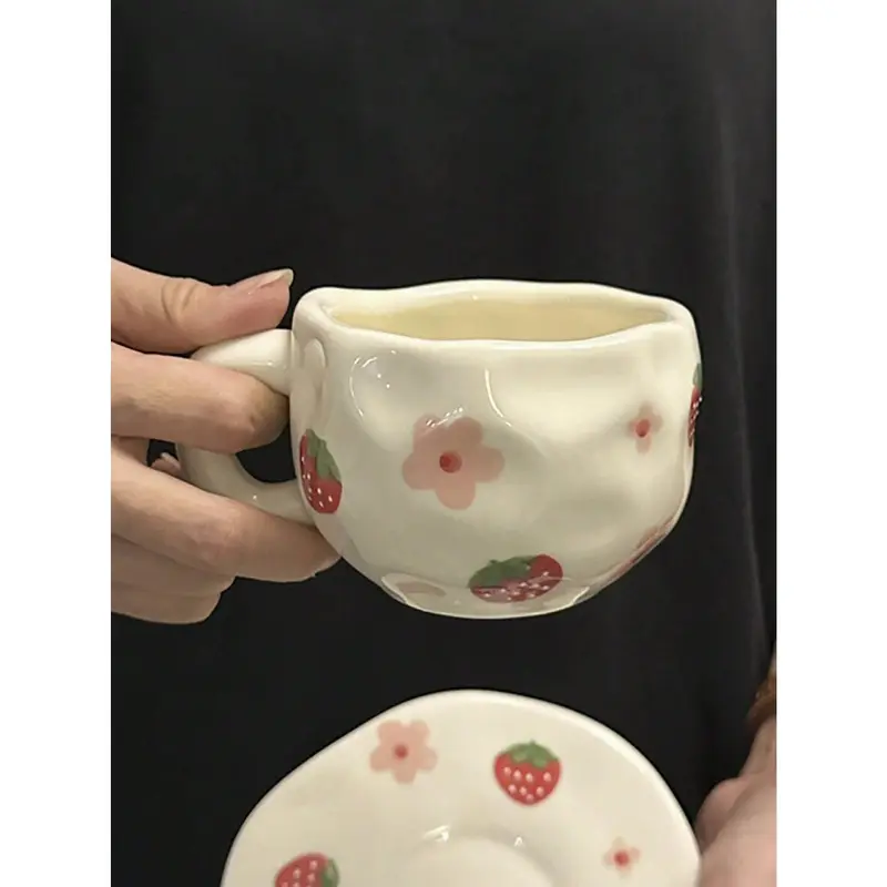2025 NEW 1pc Retro Strawberry Flower Ceramic Cup, Hand Painted Butterfly&Cherry Asymmetrical Shape Coffee Cup, Tea Latte Mug, Breakfast Milk Cup, Water Cup, Gift (Easter Gifts) 4