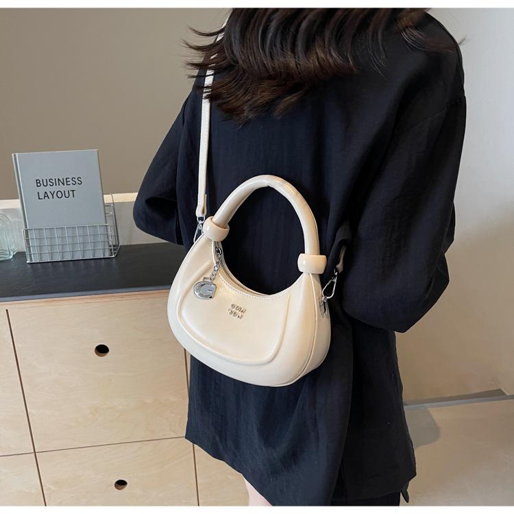 Product Introduction of Túi Lưỡi Liềm, Phong Cách Nam Chio2nd Haili Diary, Da Thật, Túi Xách Mùa Hè Cho Nữ, Túi Đeo Nhỏ Túi Messenger Đeo Vai, Thích Hợp Cho Nữ 4
