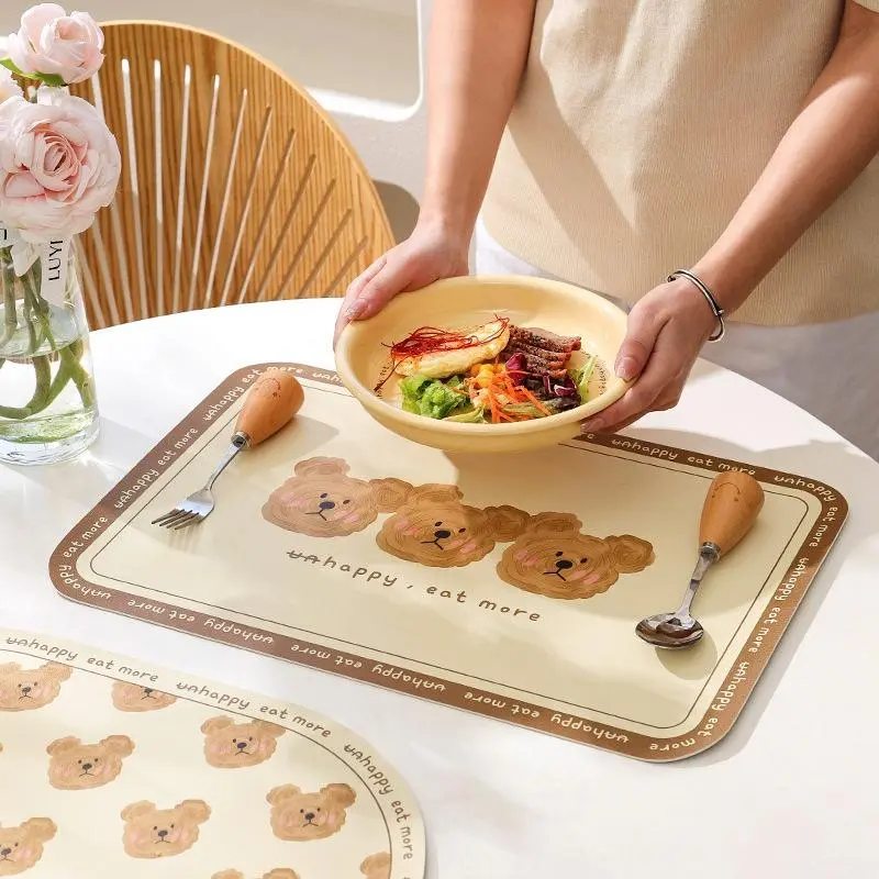 Tấm Lót Bàn Hình Gấu, Thiết Kế Hoạt Hình Dễ Thương, Làm Bằng Da Chống Thấm Nước, Thảm Cách Nhiệt, Trang Trí Để Bàn 1