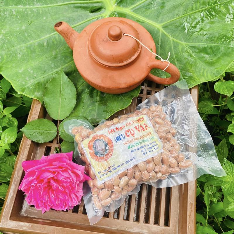 Lạc Rang Húng Lìu Cụ Vân 250g - Đặc Sản Hà Nội - Lạc Trắng Thơm, Giòn, Ngon Snack Ăn Vặt Food Nuts Thức Ăn 7