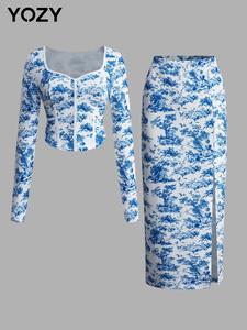 YOZY Two-Piece Set Women's Plants Print Sweetheart Neck Tee & Split Hem Skirt Set, Elegant Fashion Casual Two Piece Outfits for Daily Outdoor Wear, Women Clothes for Fall & Winter