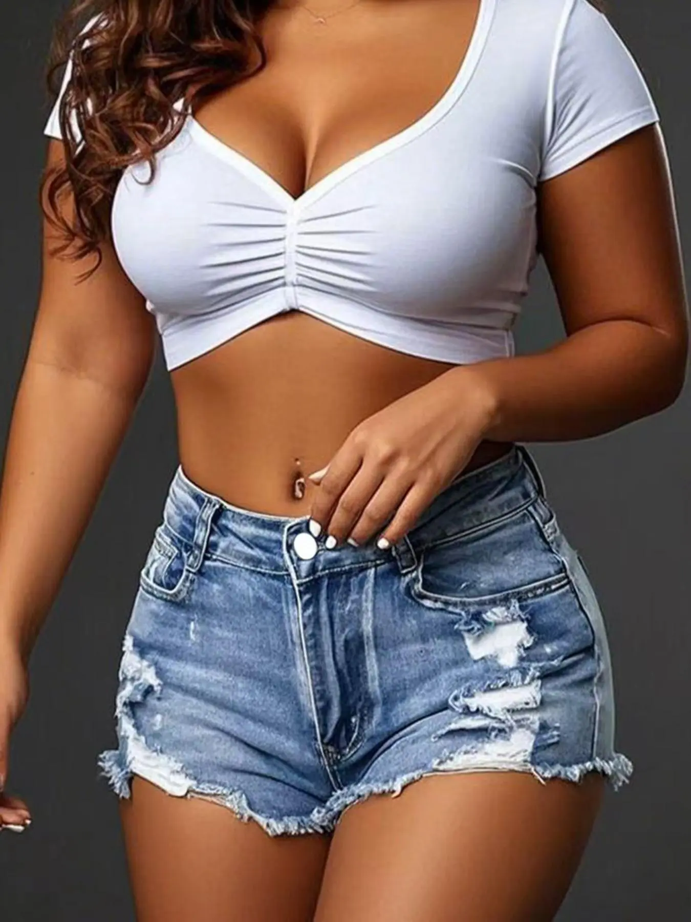 【Plus Size】 Solid Color Raw Hem Denim Shorts, Casual Fashion Ripped Shorts for Daily Outdoor Wear, Women Clothing for Summer