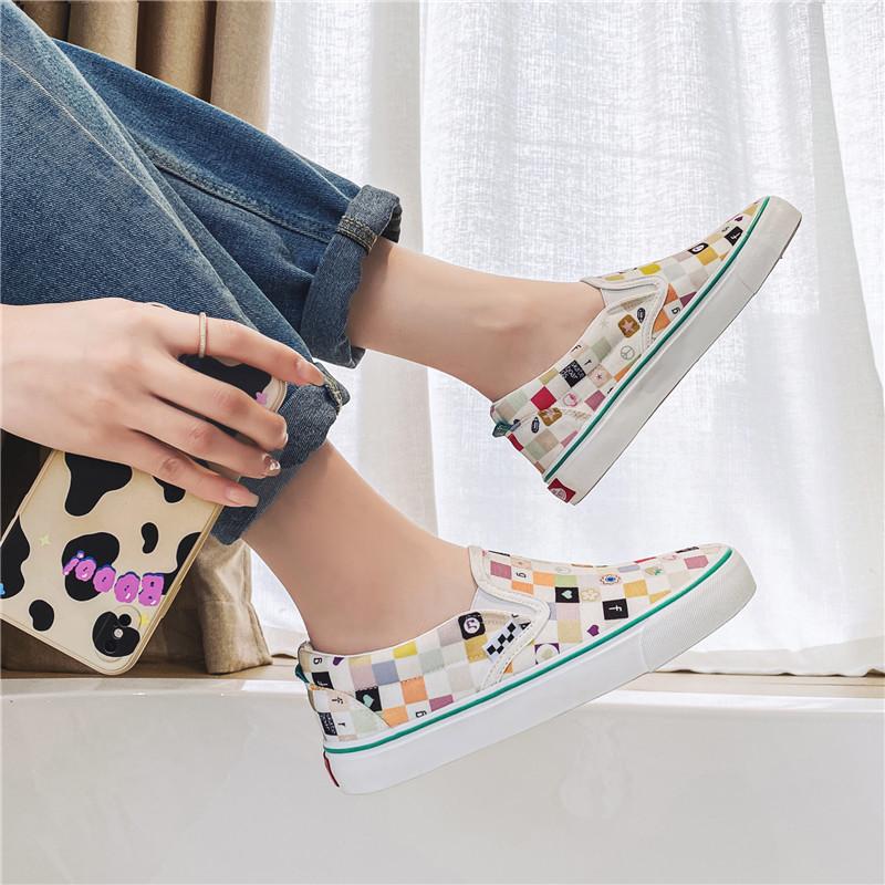 2024 Autumn New Breathable Slip-on Lofter Canvas Shoes Women's Plaid Cartoon Mario Pattern Plaid Sneakers 0