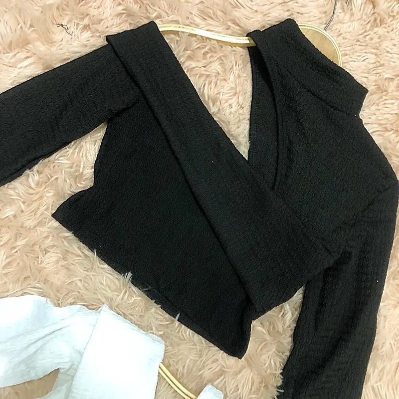 áo cổ lọ khoét vai bên hông tay dài siêu sang chảnh cho phái nữ Top Cổ Tròn Women 2