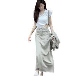 Korean Style Off-Shoulder Polo Collar Short Knitted Slimming Top for Women with High-End Feel and Slit Straight-Leg Skirt Two-Piece Set