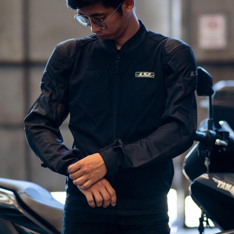 Product Introduction of Áo Thời Trang Bảo Hộ Lái Moto, Xe Máy LS2 Airy Man EVO - LS2 HELMETS 22