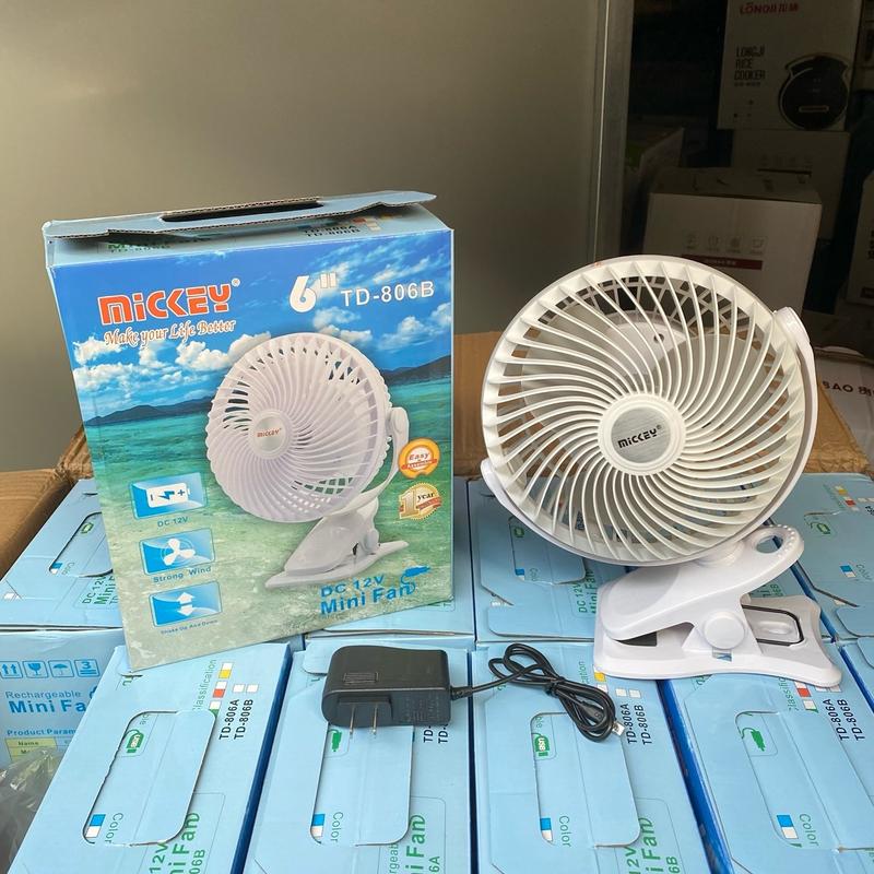 Quạt mini , quạt tích điện để bàn kẹp MICKEY 806 4800mAh pin siêu khỏe tích điện lâu tiện lợi cho công sở kẹp xe em bé Usb Phụ Kiện