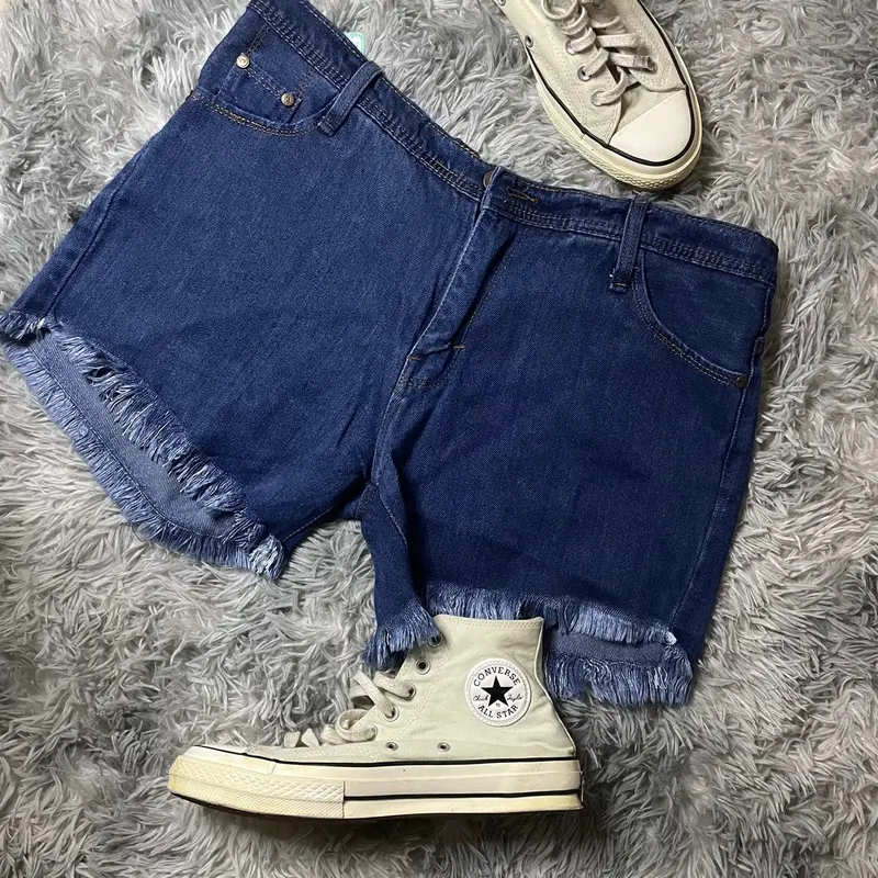 Celana Pendek Wanita Jeans Sobek Rawis Hotpants Rawis Murah-Jeans Pendek Wanita Sobek Rawis Ripped  Hotpants Murah Jumbo Gede Terbaru !!! Tebal Nyaman Stretch 1