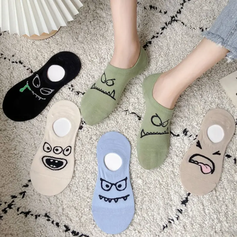 Cartoon Funny Boat Socks for Women Thin Silicone Non-slip Invisible Shallow Mouth Socks Japanese Cute Trendy Socks