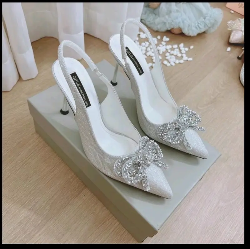 (BIGSIZE 35-42) Giày mũi nhọn gót li 7cm