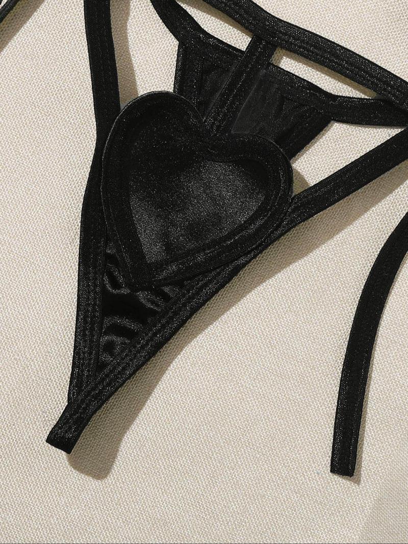Product Introduction of Women's Heart Design Cut Out Ring Linked Sexy Lingerie Set, Chic Sexy Halter Neck Tie Back Bra & Tie Side Thong Set, Ladies Underwear Set for Indoor Wear 15
