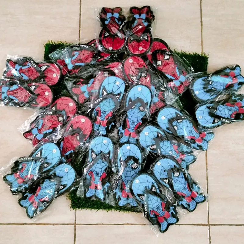 BELI LOKAL Paket Murah 20Pcs Sandal Jepit Anak Karakter Lengkung Cowok dan Cewek Keren Murah 4