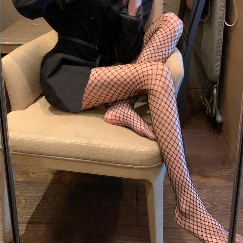 Quần tất chữ quần tất hoạ tiết tất lưới sexy trendy cho nữ Women Nhung Kem 6