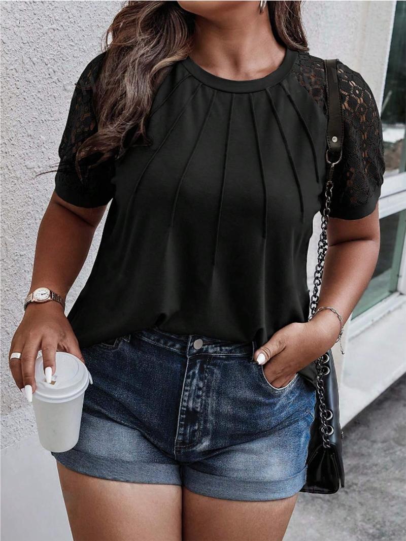 Product Introduction of Plus Size Contrast Lace Plicated Detail Semi-sheer Raglan Sleeve Tee, Summer Clothes, Going Out Top, Streetwear, Casual Short Sleeve Round Neck T-shirt for Summer, Women's Plus Clothing for Daily Wear 8