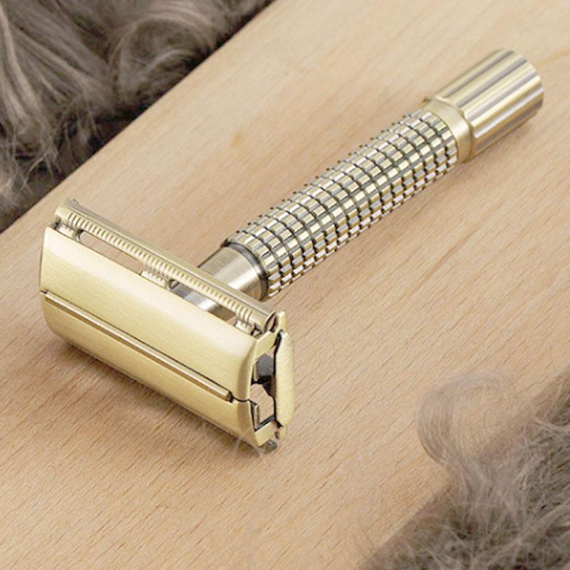 Product Introduction of Manual Shaver For Men Classic Stainless Steel Safety Razor Shaver With Brush And Box P7F3 30