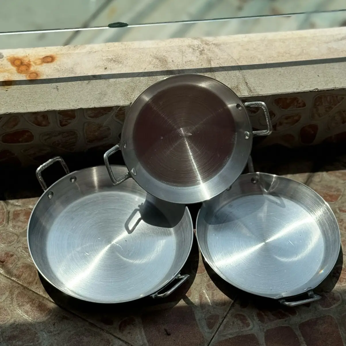 Chảo Nhôm Ốp La Đáy Bằng 16cm - Sản Phẩm Nhôm Bóng Đẹp Nhỏ Gọn