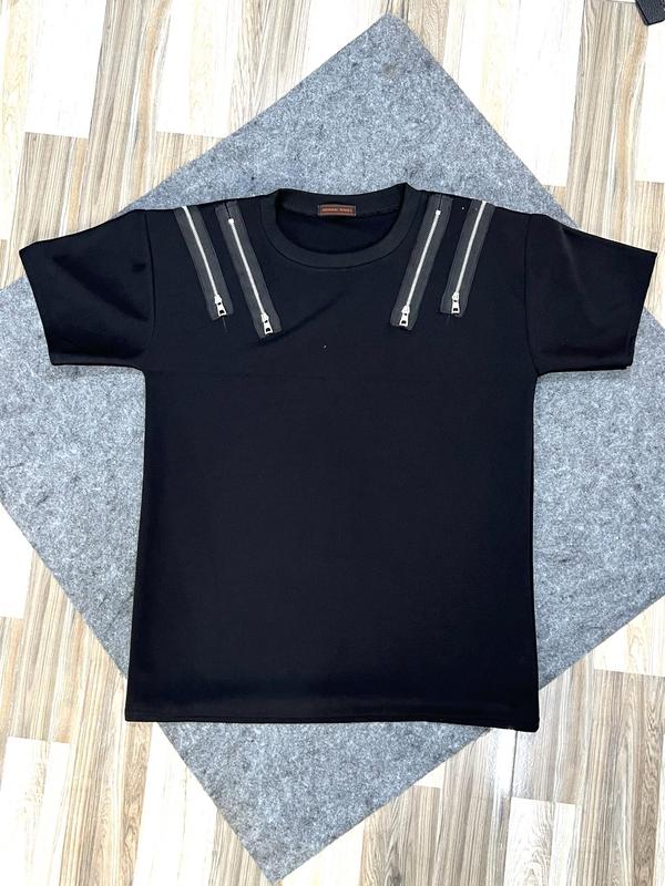 Áo Thun Cổ Tròn Nữ Nam 4 Khoá Ngắn Ôm Gọn Top Menswear Đen Cotton