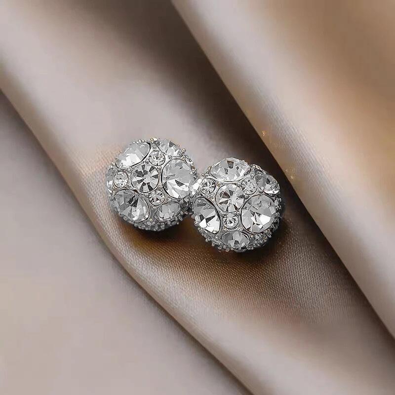Product Introduction of Magnetic ear clip, elegant design, for women, without ear piercing, new niche design, ear bone clip earrings, earrings gift 2