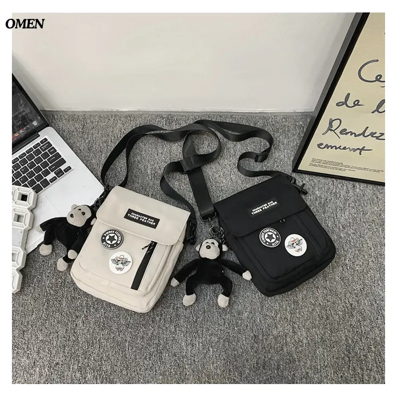 Túi Đeo Chéo Nam OMEN Vải Canvas ( không có Khỉ) TC05 (22cm x 18cm x 6cm) Đeo Vai Bag Kem Ngọc