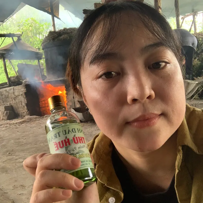 Combo 2 chai Tinh Dầu Tràm Thu Huế loại 100ml 4