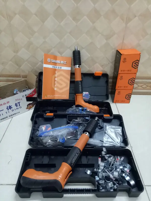 Súng Bắn Đinh, Máy Bắn Đinh Hạt Nổ Mẫu mới 2022 Bắn Đinh Bê Tông ( Tặng Kèm 20 Đinh ) 0