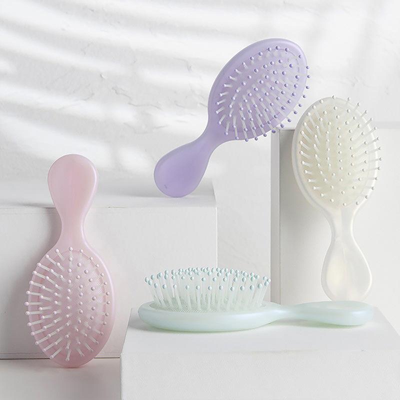 Product Introduction of Mini Comb Ladies Portable Small Airbag Air Cushion Massage Comb For Girls And Children Small And Cute Styling Tools 17