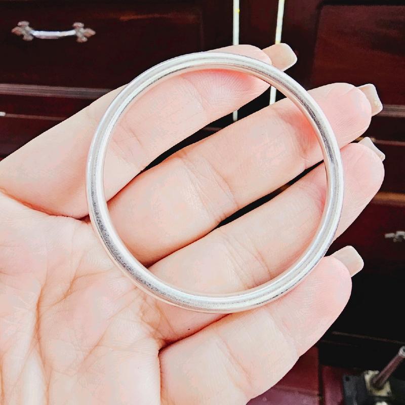 Vòng trơn BẠC TA không khóa, bên trong CHÁY LÒNG liền lạc- Gấu bạc 5