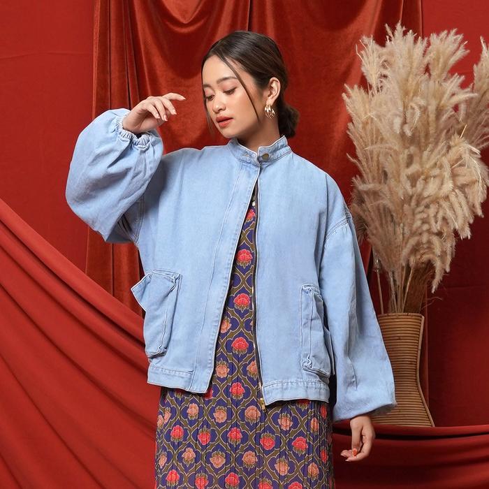 Gambar NONA Amaryllis Gathered Jacket Light Blue dari Nonaetal Kota Depok Tokopedia