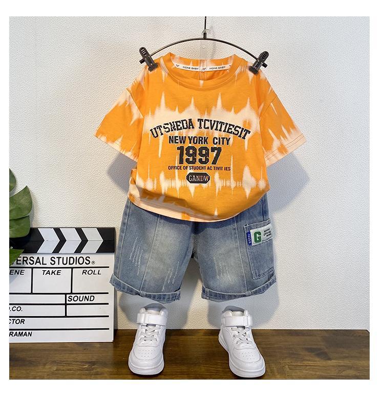 Product Introduction of Bộ Đồ Ngắn Tay Mùa Hè Cho Bé Trai, Phong Cách Phương Tây, Quần Đùi Denim Cho Trẻ Em, Thời Trang Mới 2024, Thiết Kế Xếp Ly Đẹp Trai, Quần Áo Mỏng Cho Em Bé 2