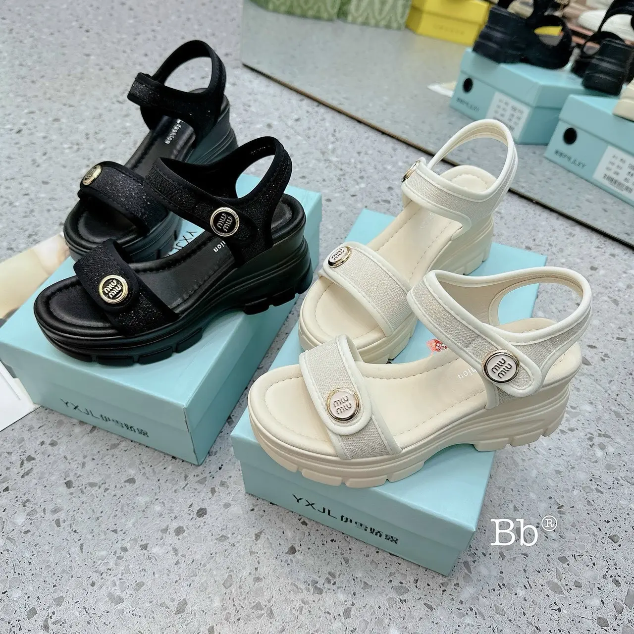 Sandal đế xuồng quai dán siêu nhẹ cao cấp Nữ Shoes