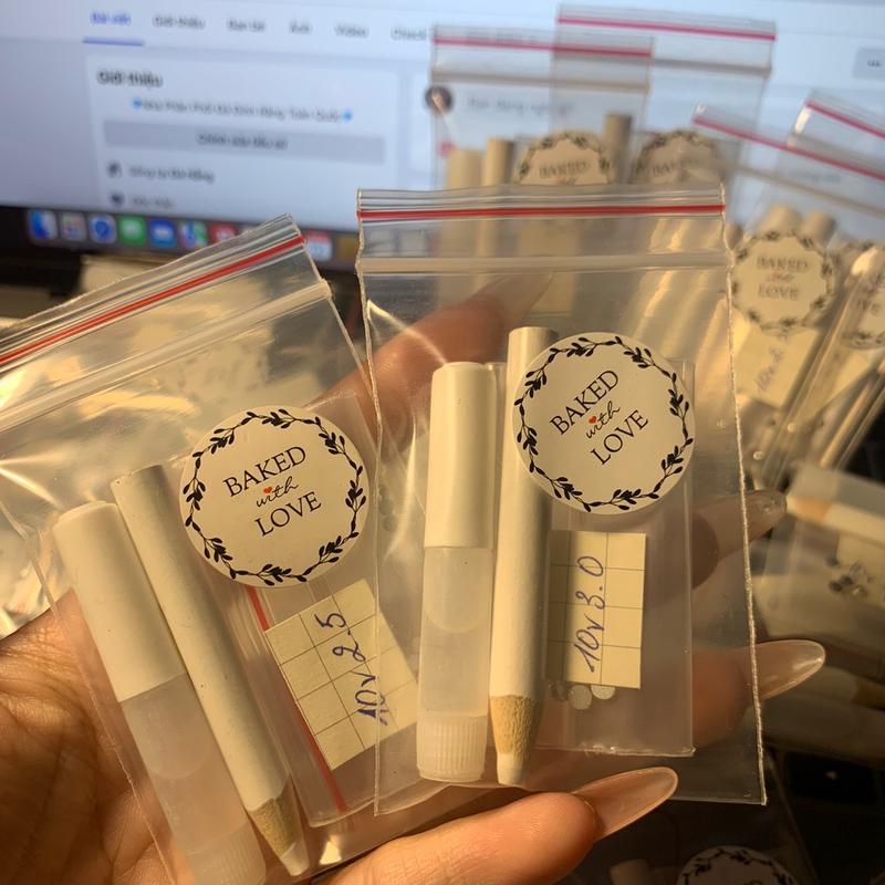 combo 10 viên đá đính răng gắn tại nhà kèm dụng cụ đính