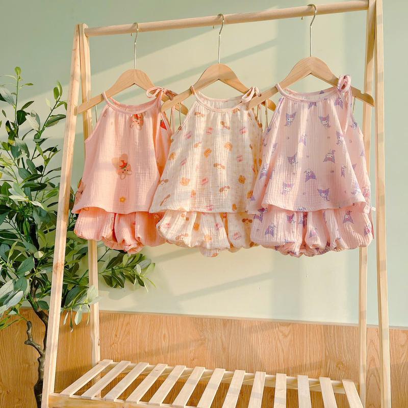 Bộ hai dây bé gái mặc hè xô muslin Lá Homewear A243, bộ yếm quần bí bé gái babydoll dễ thương kuromi thỏ gấu