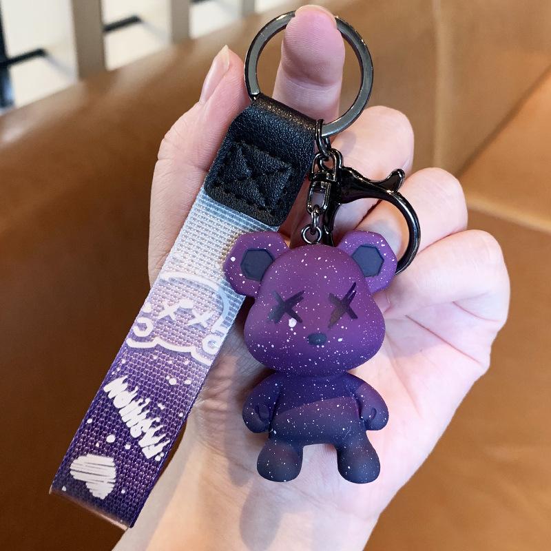 Product Introduction of Creative Starry Sky Color Changing Bear Keychain Wholesale Fashion Couple Car Key Chain Female Exquisite Ins Handbag Pendant 7