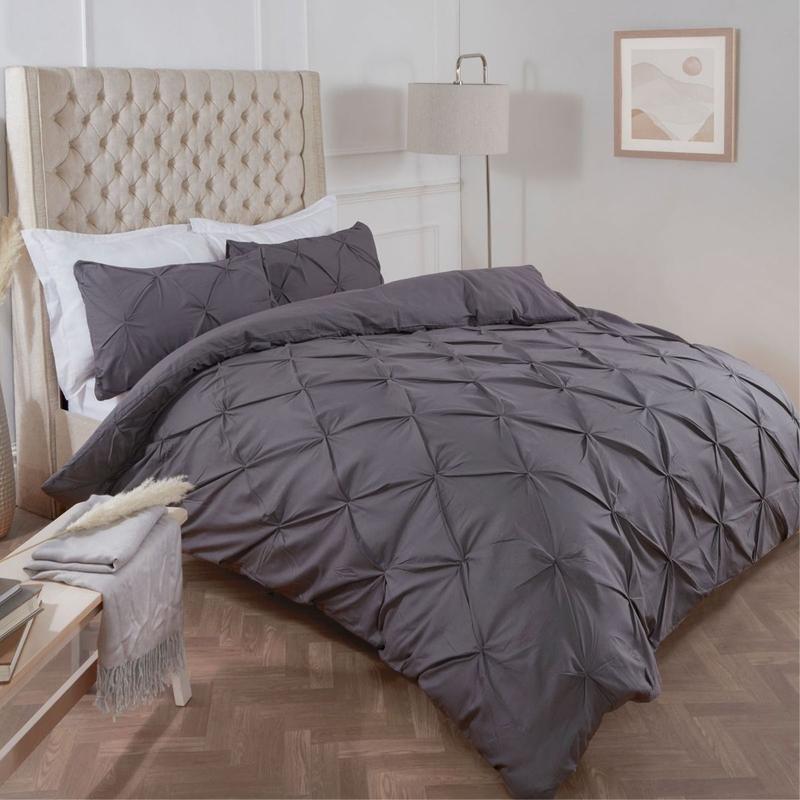 Highams Diamond Pintuck Pinch Pleat Duvet Cover Set - Silver 7