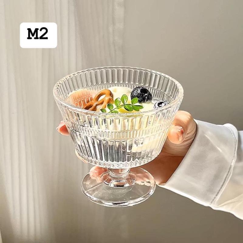 Ly kem , sữa chua qua quả- dung tích: 300ml 0