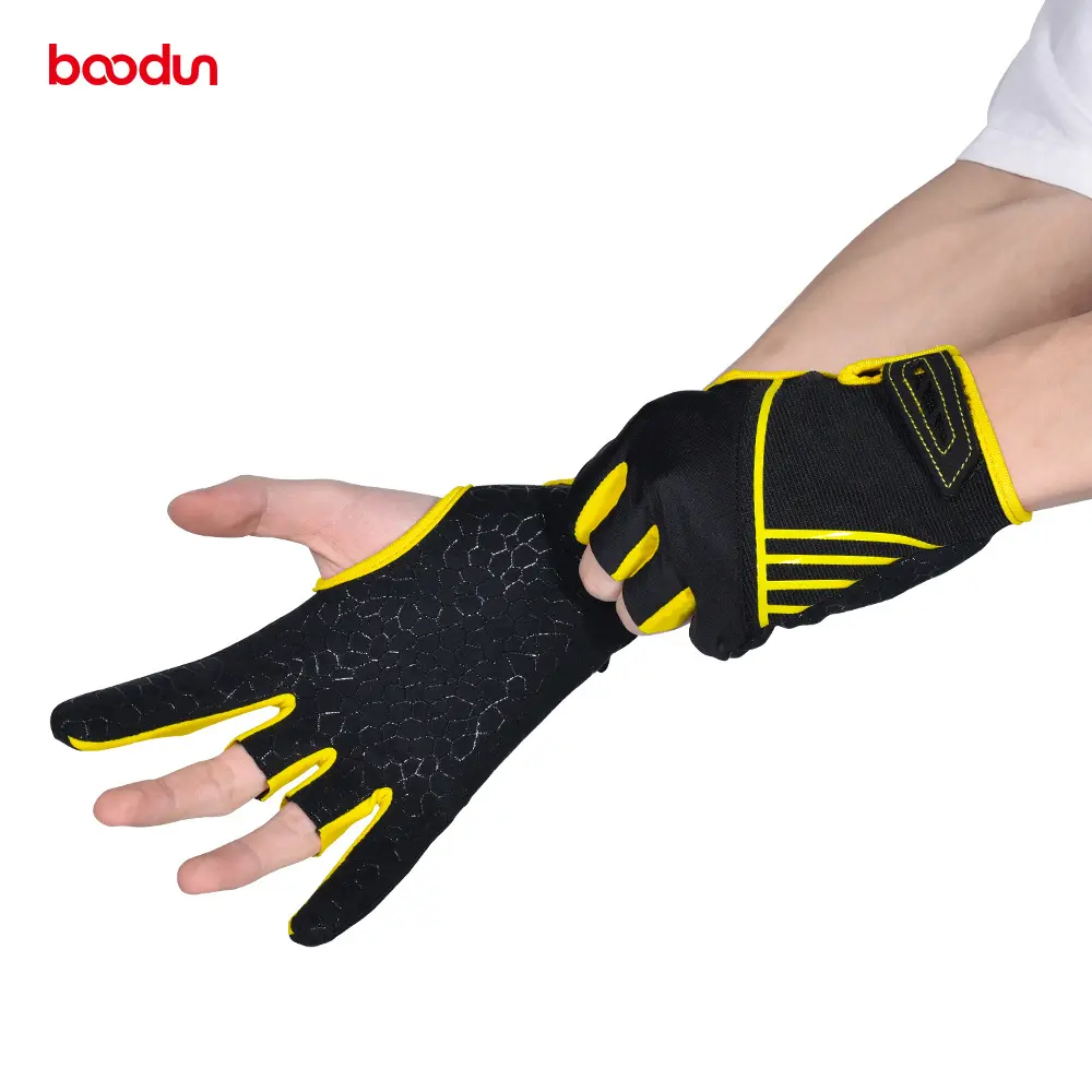 Bowling Gloves New High Quality Outdoor Sports Open-Finger Silicone Non-Slip Fitness Gloves
