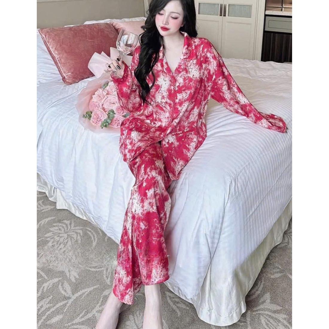 Đỏ