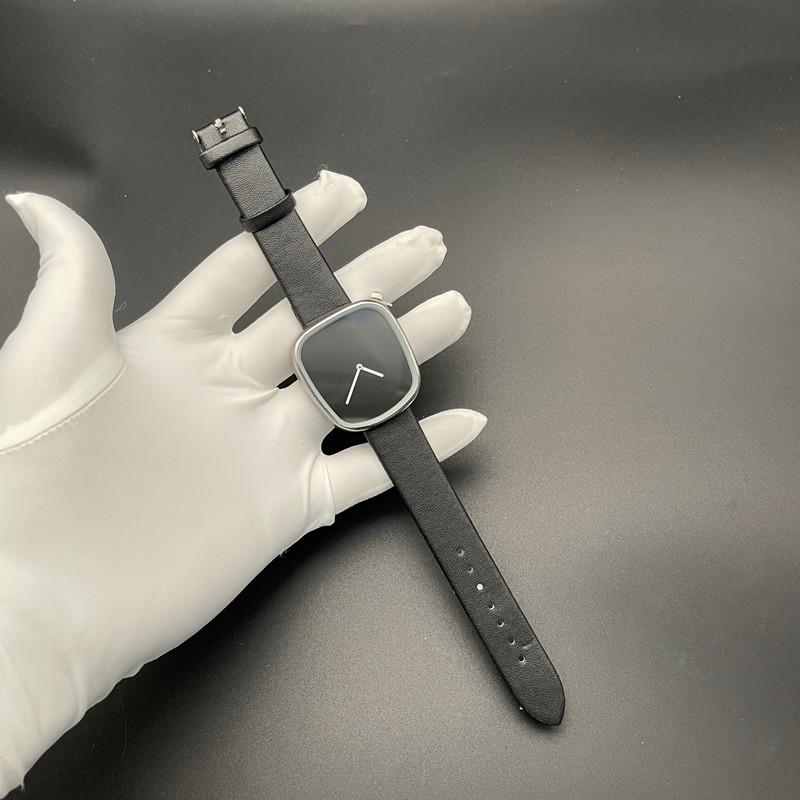 Product Introduction of New Minimalist Belt Watch Ins College Style Unisex Watch Extremely Minimalist Style 7