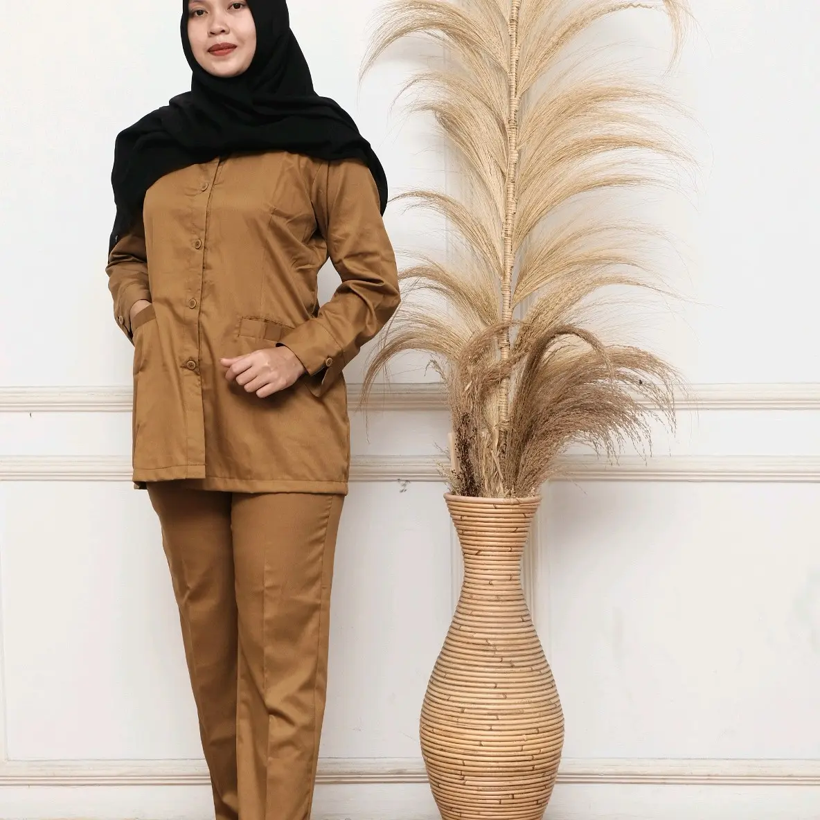 setelan celana wanita model saku depan/setelan celana wanita model jas polos