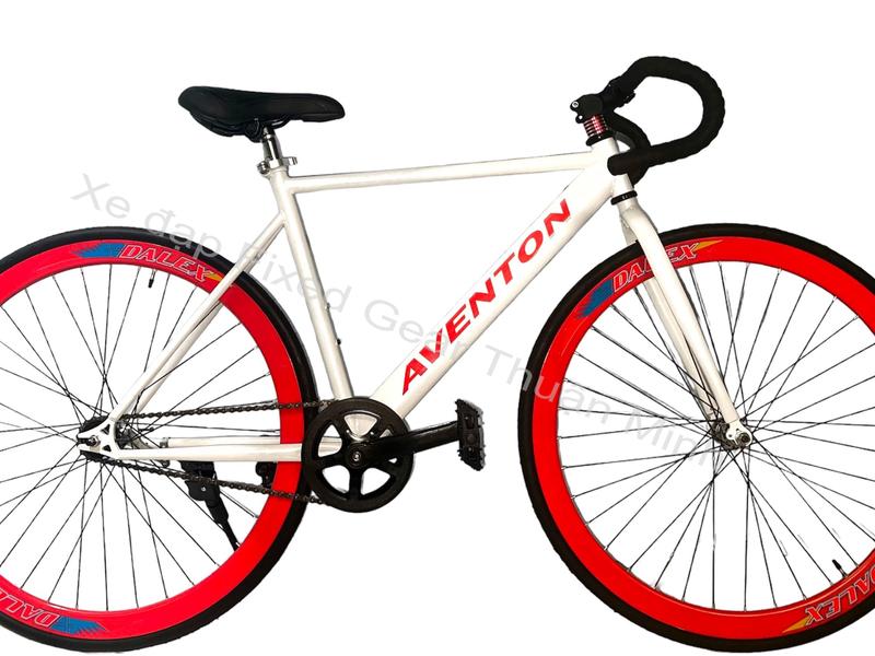 Xe Đạp Single Speed Trắng Đỏ New 100%. Chất Lượng Tốt Nhẹ Và Gọn Hàng Việt Nam.